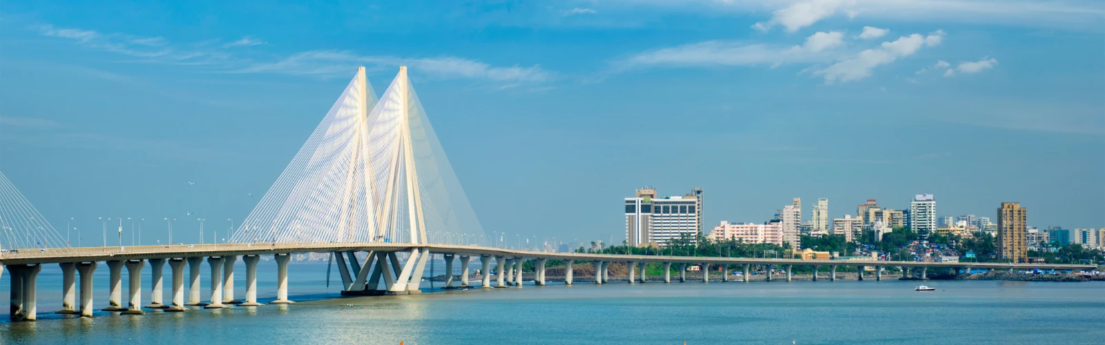 Exploring Bandra: Where Old-World Charm Meets Trendy Vibes