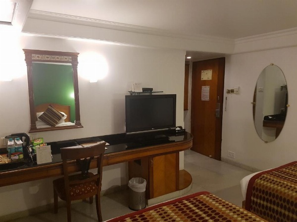 Ramee Guestline Hotel Dadar image 11