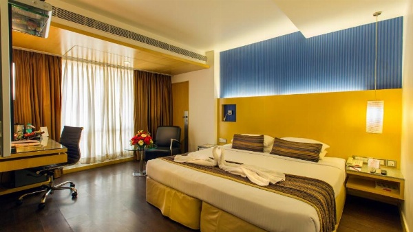 Ramee Guestline Hotel Dadar image 5